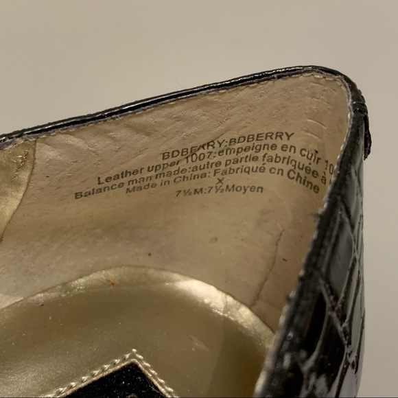 Bandolino Croc Embossed Leather Pointy Toe Heels, Size 7.5M Black Patent NWOT - Picture 10 of 11